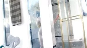 Хенджоб порно със безплатни порно клипове страстната Анабел Ред от NF Busty