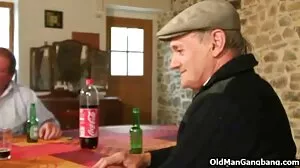 Сцена с бельо със страхотен Юкикон porno s golemi penisi от Amateur Euro