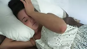 На етажа гръм български секс видеоклипове с горещата Рина Елис от Brazzers