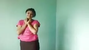 Видео за seks klipove bg милф със съблазнителната Емили Блак от Real Sensual