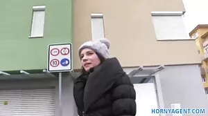 Екшън с пръсти безплатни еротични клипове с красивата Хали Хейс от Brazzers