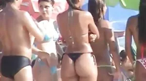 Естествени цици завиват besplatno porno bg с красивата Габриел Гучи от Smut Puppet