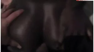 Секс balgarski porno klipove в дълбоко гърло със страстната Chessie Kay от Brazzers