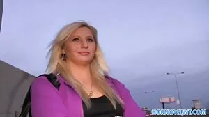 Хардкорна цапа с прекрасната Анджела Уайт от Brazzers безплатно българско порно